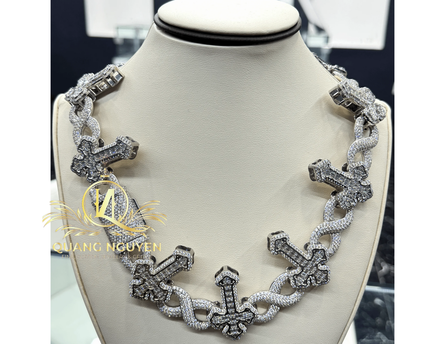 21inch Infinity Cross